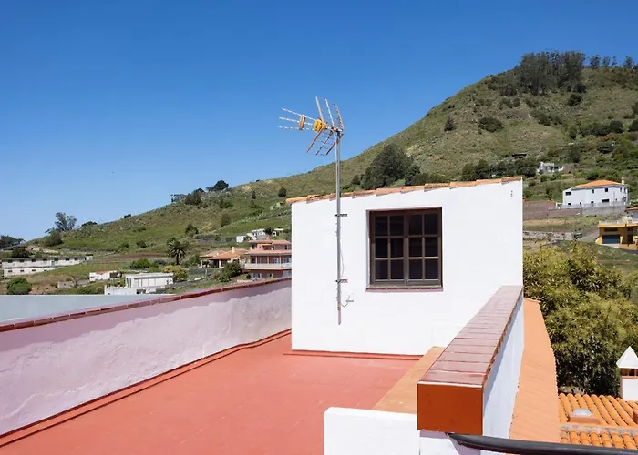 Nyaraló Charming House *