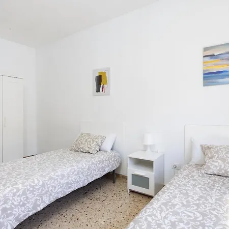 בית נופש Charming House *